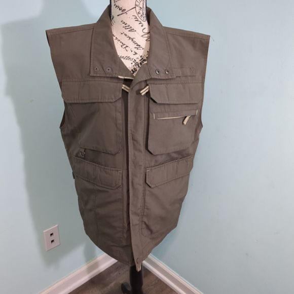 World Wide Sportsman Fisherman Vest Mens small Full Zip Multi Pocket Jacket Coat - Picture 1 of 5